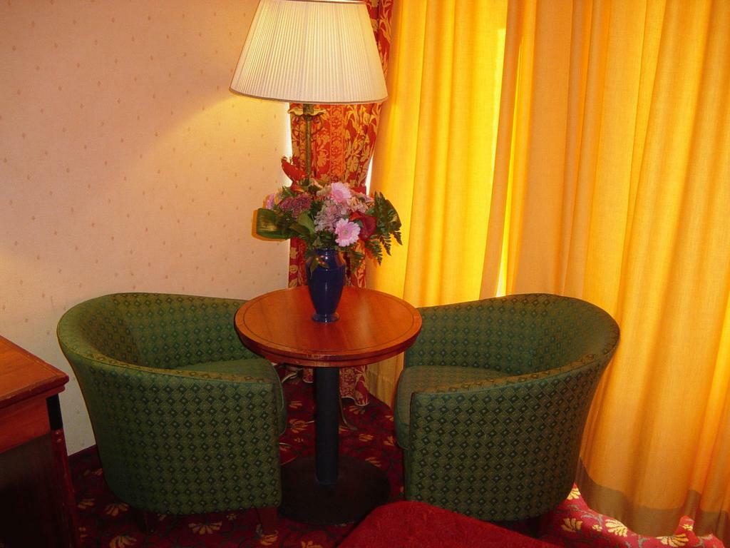 Hotel Omega Amsterdam Oda fotoğraf